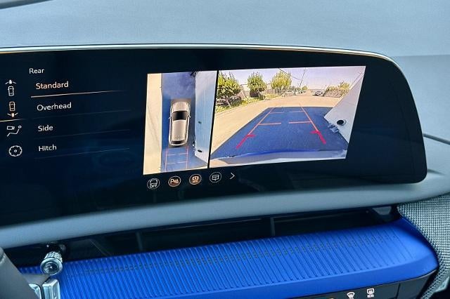 2027 Cadillac OPTIQ Luxury - Photo 22