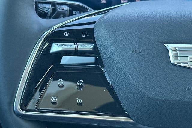 2027 Cadillac OPTIQ Luxury