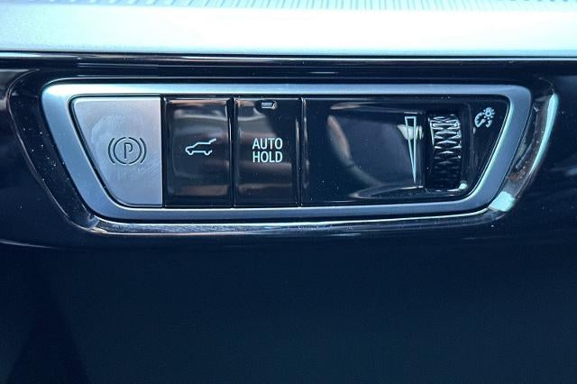 2027 Cadillac OPTIQ Luxury