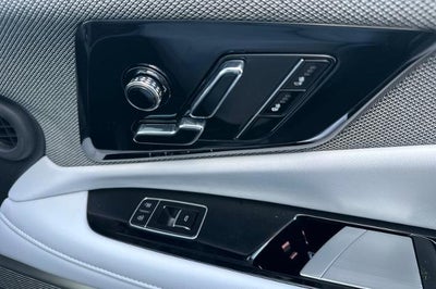 2027 Cadillac OPTIQ Luxury