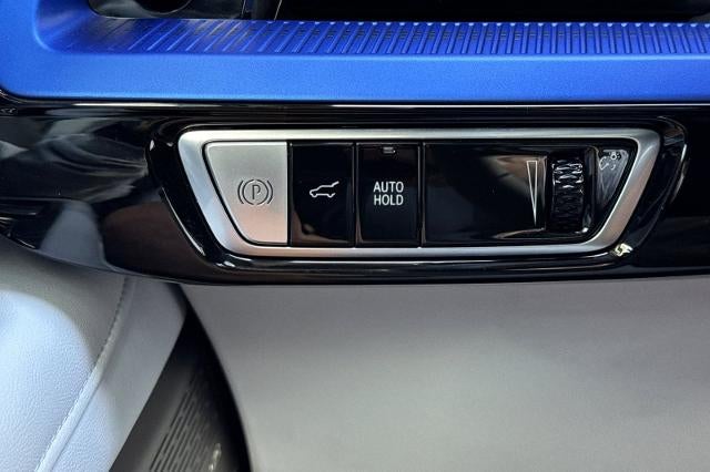 2027 Cadillac OPTIQ Luxury