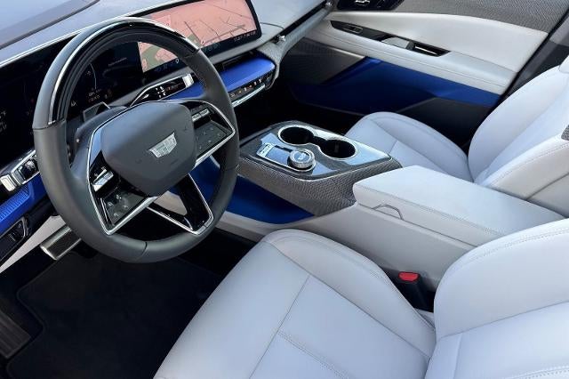 2027 Cadillac OPTIQ Luxury
