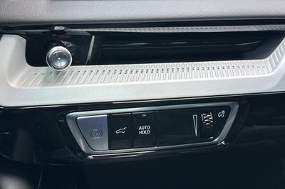 2027 Cadillac OPTIQ Luxury