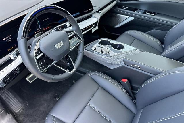 2027 Cadillac OPTIQ Luxury