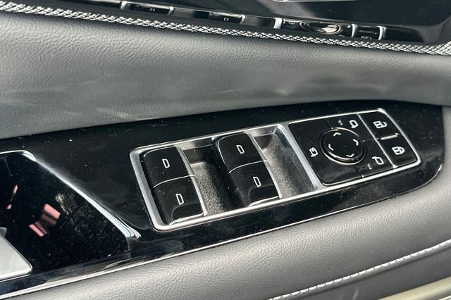 2027 Cadillac OPTIQ Luxury