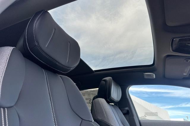 2027 Cadillac OPTIQ Luxury