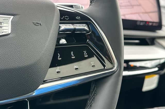 2026 Cadillac OPTIQ Luxury