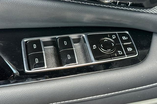 2027 Cadillac OPTIQ Luxury