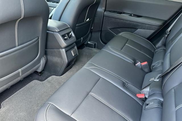 2027 Cadillac OPTIQ Luxury