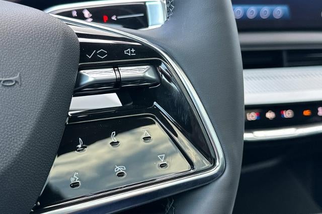 2027 Cadillac OPTIQ Luxury