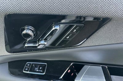 2027 Cadillac OPTIQ Luxury