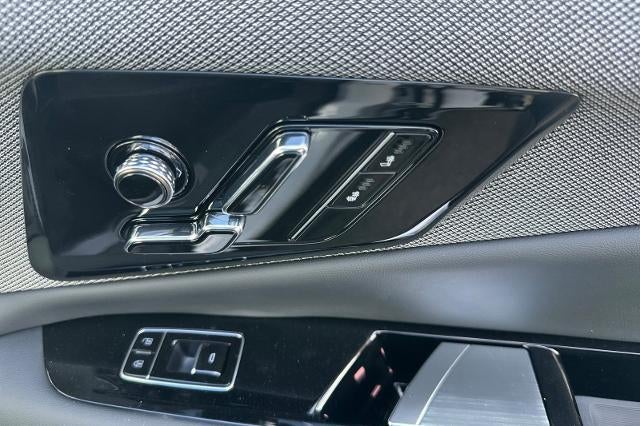 2027 Cadillac OPTIQ Luxury