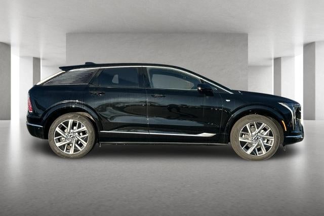2026 Cadillac OPTIQ Luxury