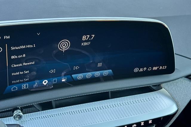 2027 Cadillac OPTIQ Luxury