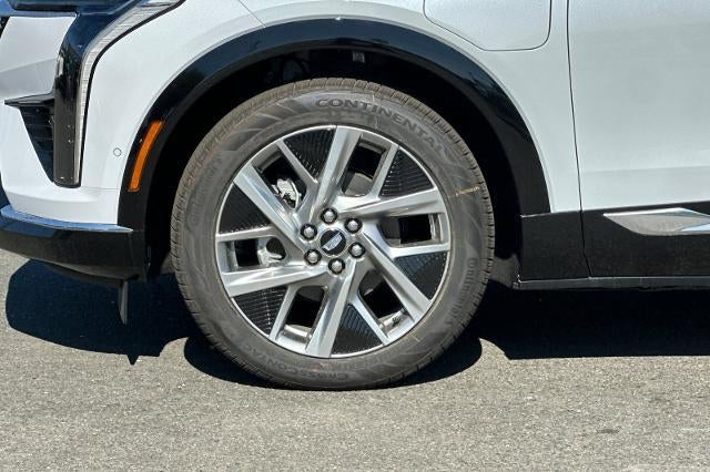 2027 Cadillac OPTIQ Luxury