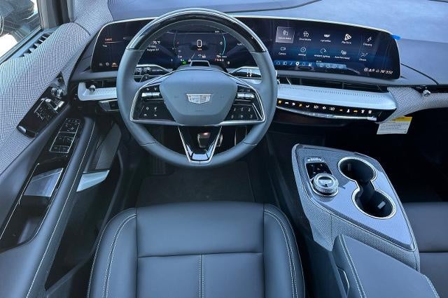 2027 Cadillac OPTIQ Luxury