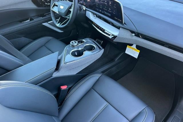 2027 Cadillac OPTIQ Luxury