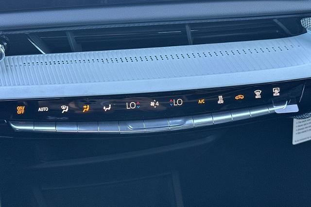 2027 Cadillac OPTIQ Luxury