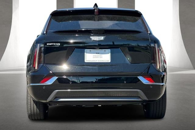 2027 Cadillac OPTIQ Luxury