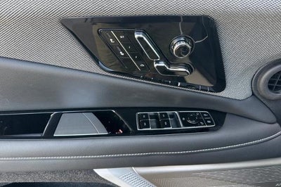 2027 Cadillac OPTIQ Luxury
