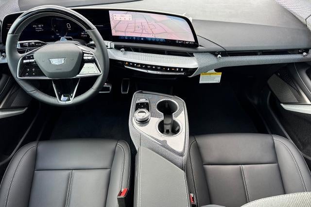 2027 Cadillac OPTIQ Luxury