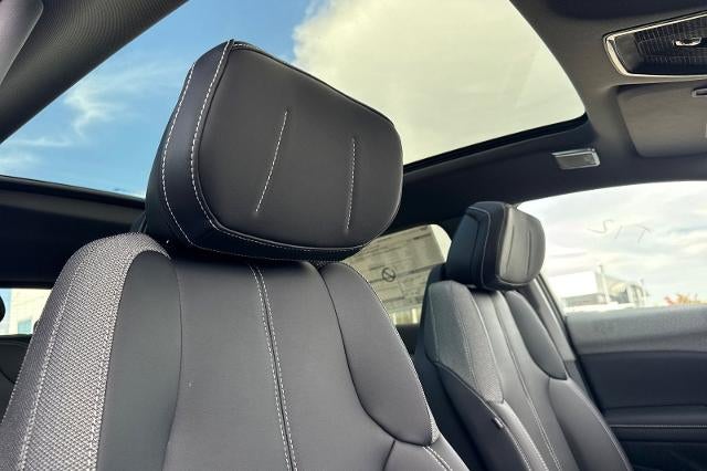 2027 Cadillac OPTIQ Luxury
