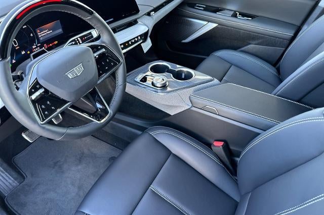 2027 Cadillac OPTIQ Luxury