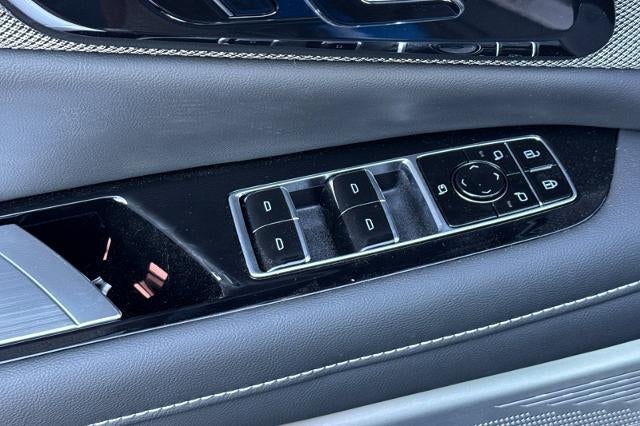 2027 Cadillac OPTIQ Luxury