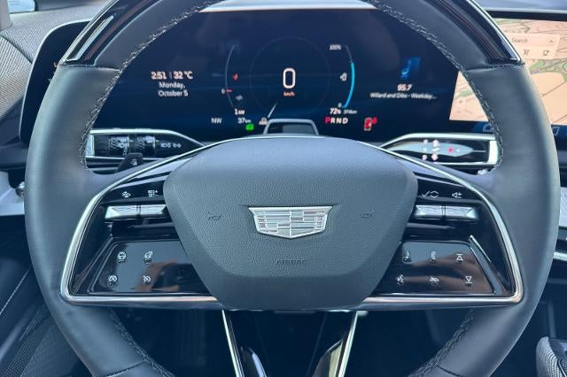2027 Cadillac OPTIQ Luxury