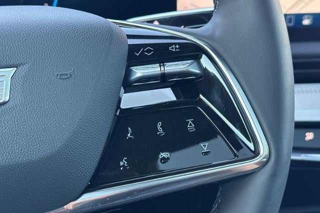 2027 Cadillac OPTIQ Luxury