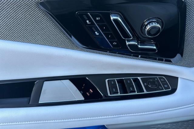2027 Cadillac OPTIQ Luxury