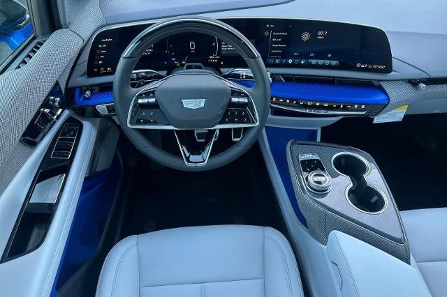 2027 Cadillac OPTIQ Luxury