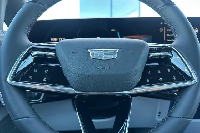 2027 Cadillac OPTIQ Luxury