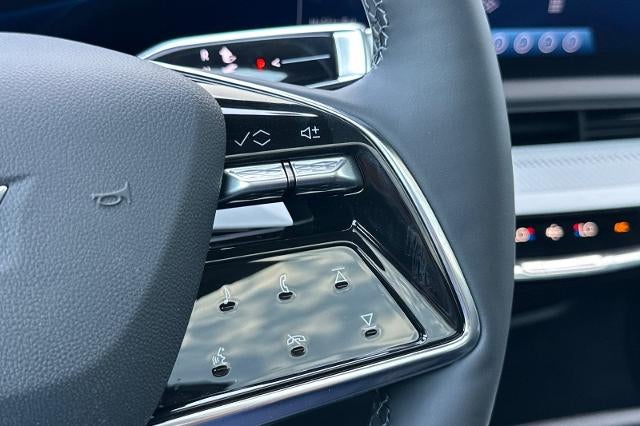 2027 Cadillac OPTIQ Luxury