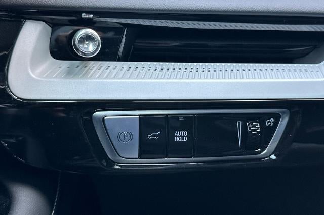 2027 Cadillac OPTIQ Luxury