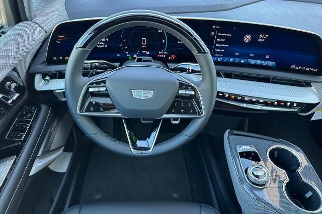 2027 Cadillac OPTIQ Luxury