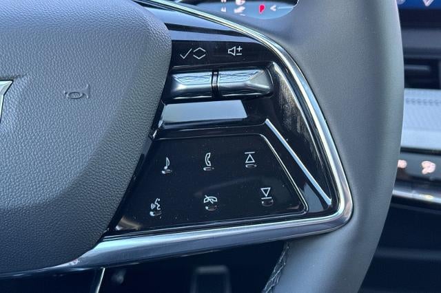 2027 Cadillac OPTIQ Luxury