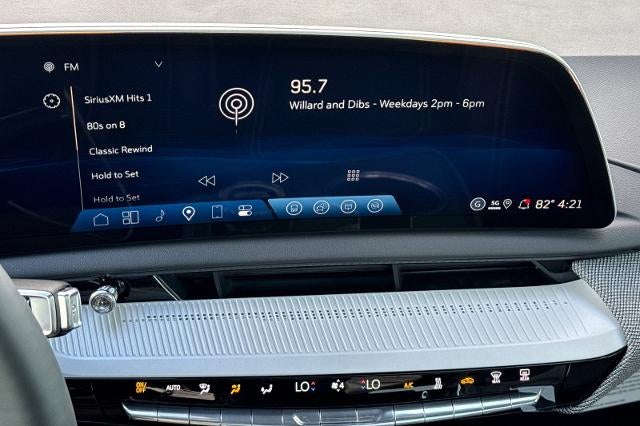 2027 Cadillac OPTIQ Luxury