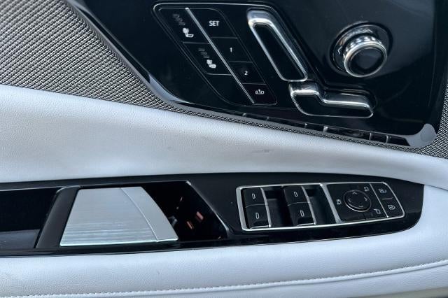2027 Cadillac OPTIQ Luxury