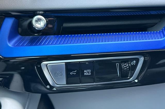 2027 Cadillac OPTIQ Luxury