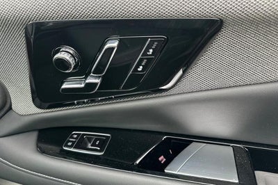 2027 Cadillac OPTIQ Luxury