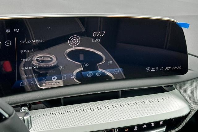 2027 Cadillac OPTIQ Luxury