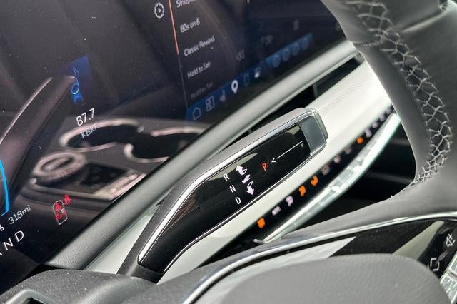 2027 Cadillac OPTIQ Luxury