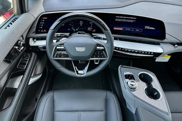 2027 Cadillac OPTIQ Luxury