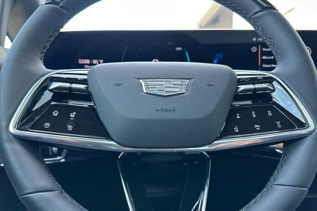 2027 Cadillac OPTIQ Luxury