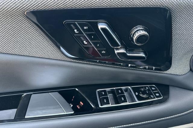 2027 Cadillac OPTIQ Luxury