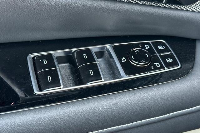2027 Cadillac OPTIQ Luxury