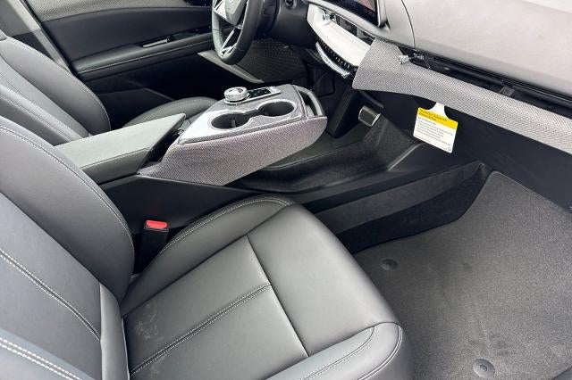 2027 Cadillac OPTIQ Luxury