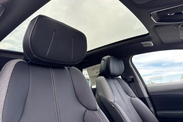 2027 Cadillac OPTIQ Luxury