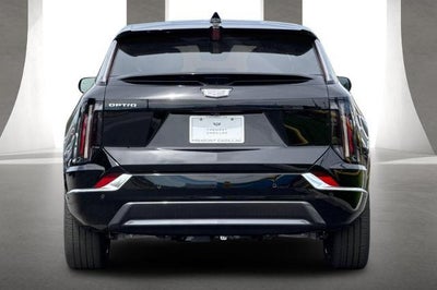 2027 Cadillac OPTIQ Luxury